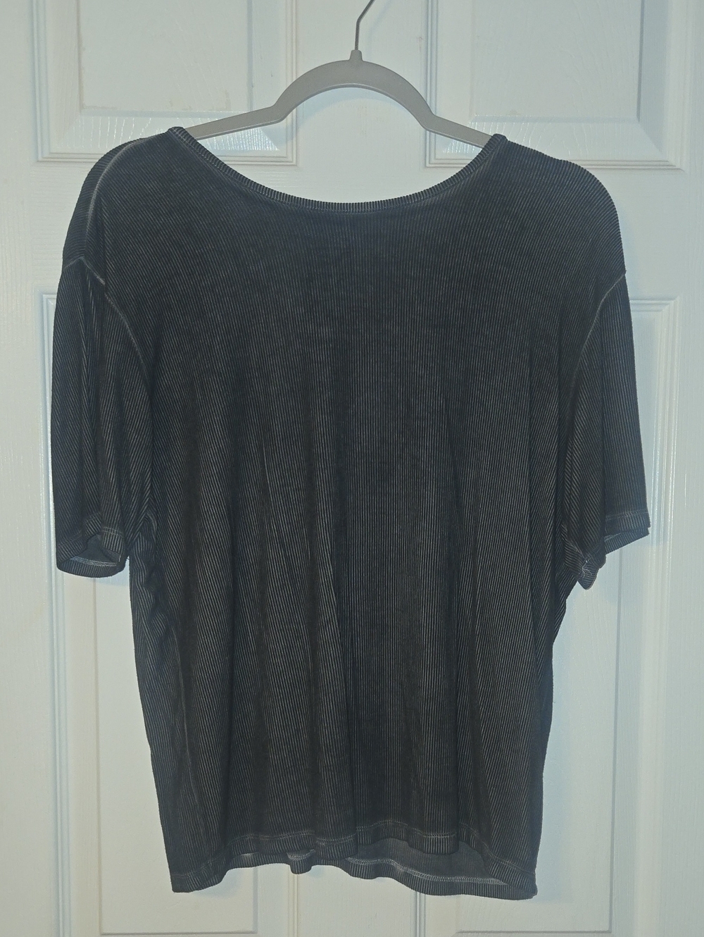 Buckle White Crow Charcoal Short Sleeve Rib Tee